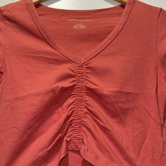 American Eagle V-Neck Cinch Front Tee - Picture 3 of 4